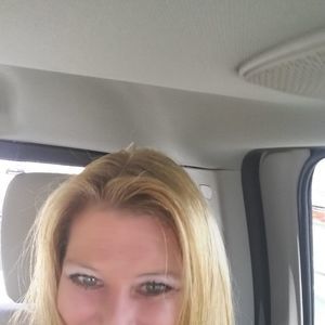 Meet your Posher, Justine